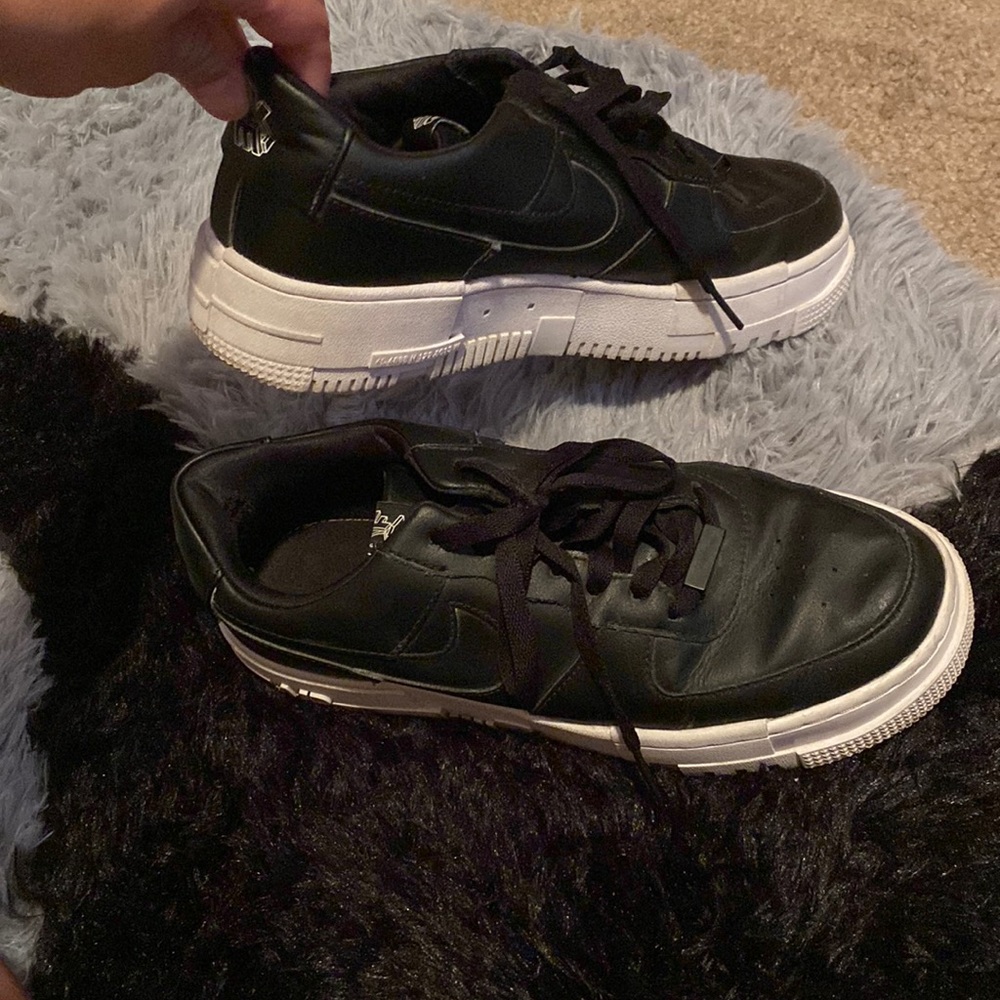 Nike womens Air Force pixel